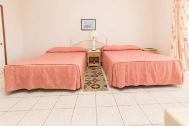 Rosewood Apartment Hotel