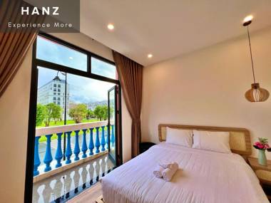 HANZ Premium Sunset 2 Teddy House Hotel