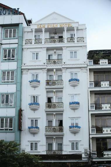 New Hampton Suits-Tam Xuan Centre Hotel