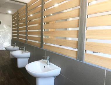 Street View Hotel & Apartment