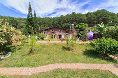 HOÀNG GIA TRANG THE RUSTIC GARDEN