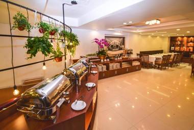 Vuong Gia Hotel