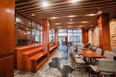 VICTORIAN HOTEL DALAT