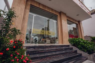 Ngan Pho Studio & Hotel