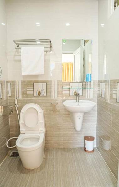 Tigon Flower House 2