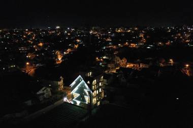 Hanoi Amsterdam Condotel