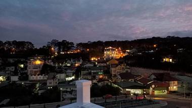 Crown Dalat Hotel