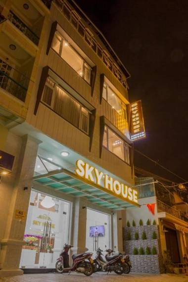Sky Hotel - DaLat