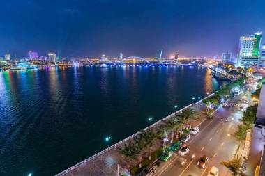 Happy Day Hotel & Spa