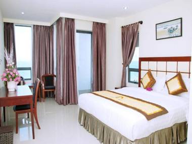 Seafront Hotel Da Nang