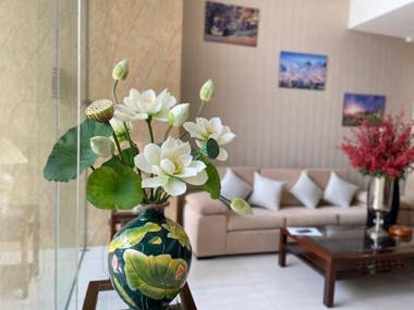 Nhat Linh hotel & Apartment