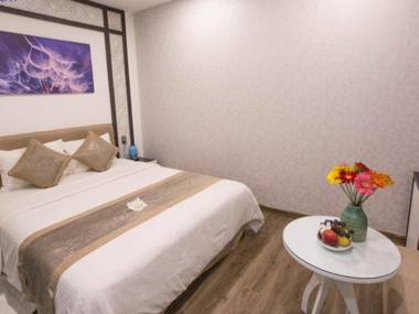 Flora Hotel & Residence