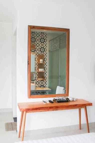 Cavilla Hotel & Apartment