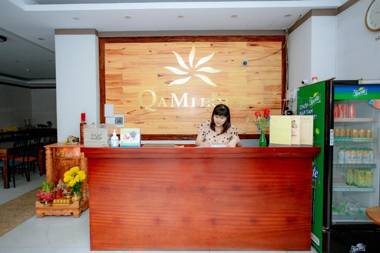 QaMi Hotel
