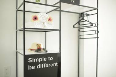 Ben Villa-3' walk to My Khe Beach.