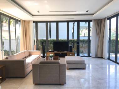 Villas at Da Nang Beach Resort3 Bedrooms Garden View