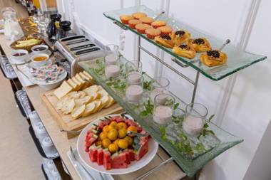 Roliva Hotel & Apartment Danang