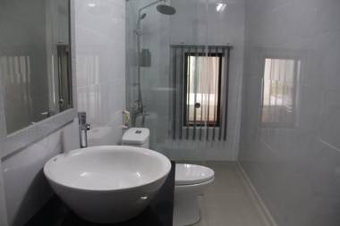 YOLO Apartment Homes