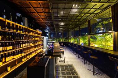 The Garden Hotel & Apartment