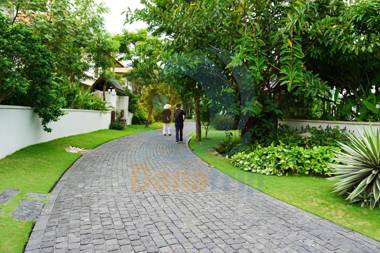 Ideal Villa in Luxury Resort