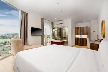 EX Da Nang Luxury Hotel