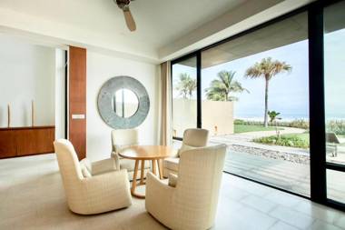 Beachfront villa 3bedrooms romantic for honeymoon