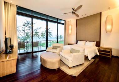 Beachfront villa 3bedrooms romantic for honeymoon