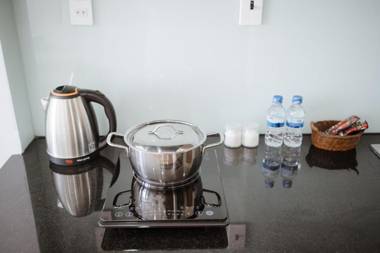 The Navis Hotel & Apartment