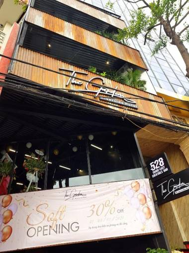 The Garden Riverside Hotel