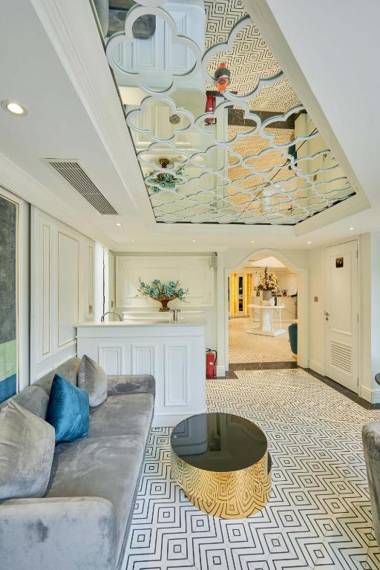 La Belle Vie Hotel & Boutique