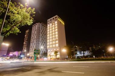 Century Hotel Da Nang