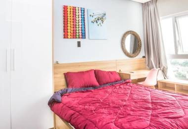 Riverside Apartment in Monarchy Apartment