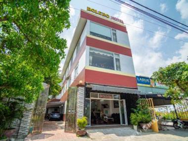 Bo Lai Luo Hai Tan Jia Ting Lu Guan &Hotel