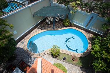 Ruby Villa 04 Vintage