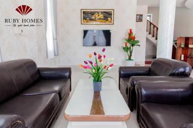 Ruby Villa 09 Strawberry Beach