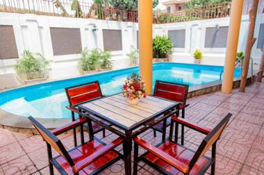 Ruby Villa 10 Lake View