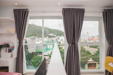 Sea House Hotels and Apartments