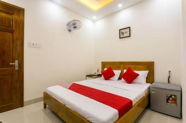 Marine Hotel & Apartment