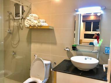 Ocean And Mountain Views