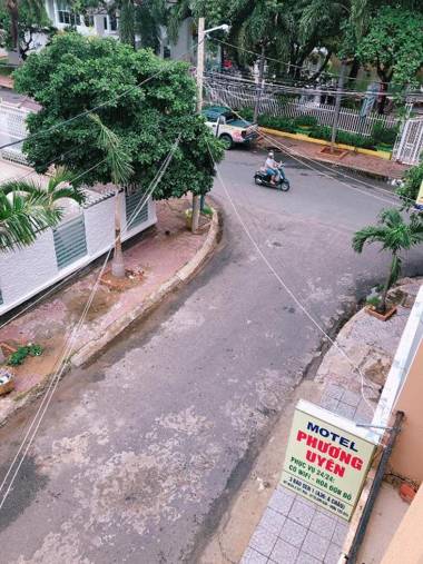 Nhà Nghỉ Uyên Phương