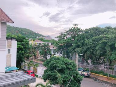 Nhà Nghỉ Uyên Phương