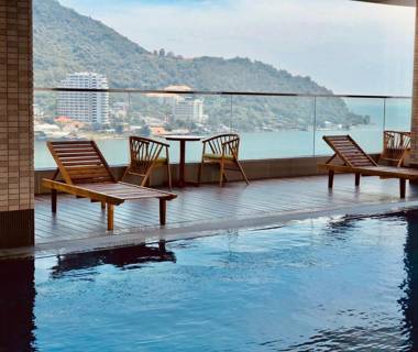 Mermaid Seaside Hotel