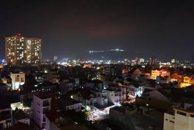 Pooh Homestay 1 - great city view