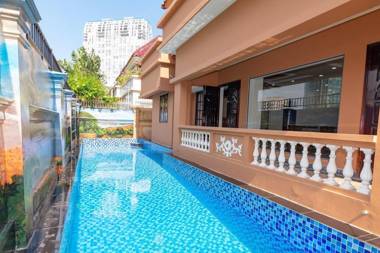 Odwin Villa 03 - Back Beach