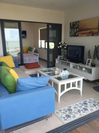 Aria Resort- Căn hộ nghỉ dưỡng hướng biển có hồ bơi sát cạnh bãi tắm riêng miễn phí