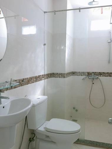 Anh Truc House - Near Front Beach