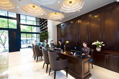 Alagon Central Hotel & Spa