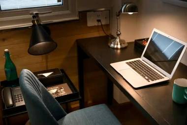 C Central Hotel- Đề Thám Bùi Viện Walking Street