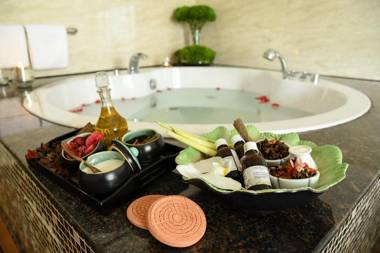 New World Saigon Hotel