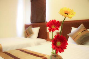 Valentine Hotel Saigon - Bùi Viện Street